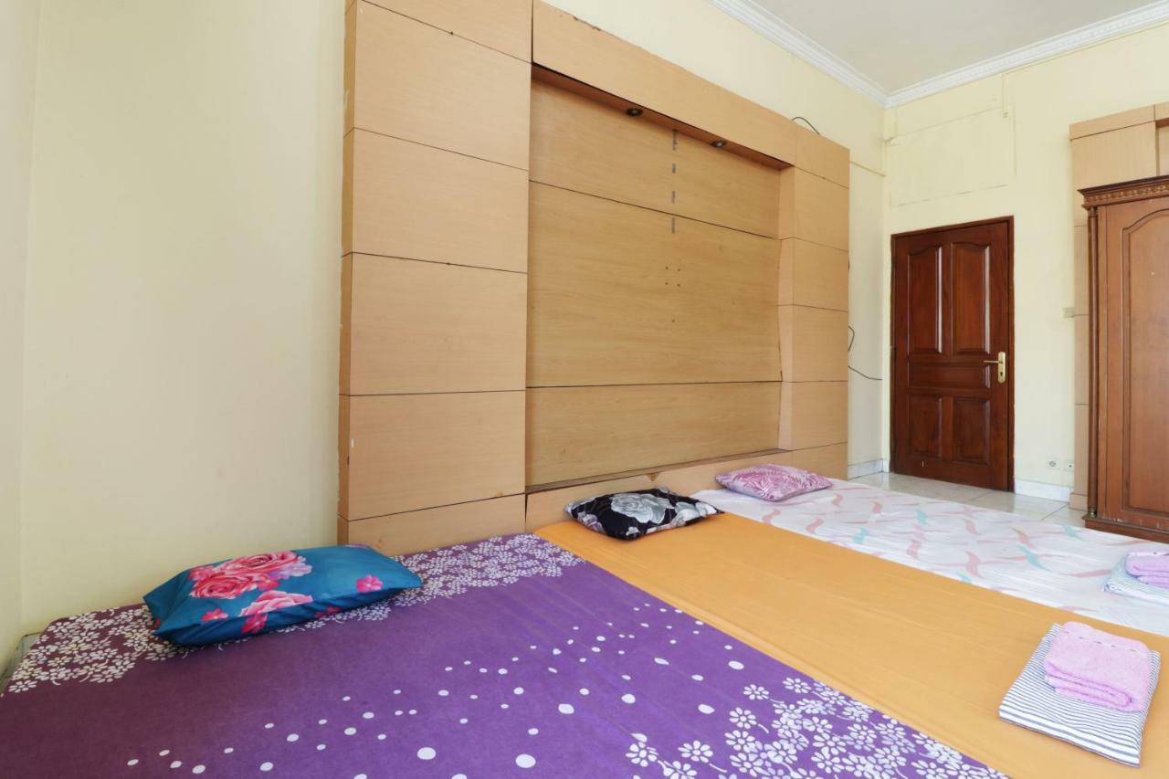 Backpack Syariah Cempaka Putih Barat Hostel Jakarta Exterior photo